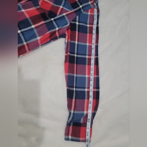 Roebuck & Co Red and Blue Casual Button Down Shirt with Classic Plaid - Picture 5 of 8